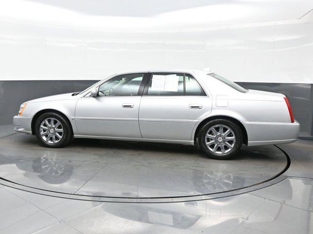 used 2009 Cadillac DTS car, priced at $11,490