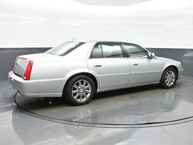 used 2009 Cadillac DTS car, priced at $11,490