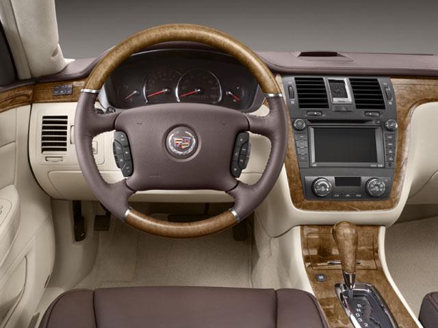 used 2009 Cadillac DTS car, priced at $11,990