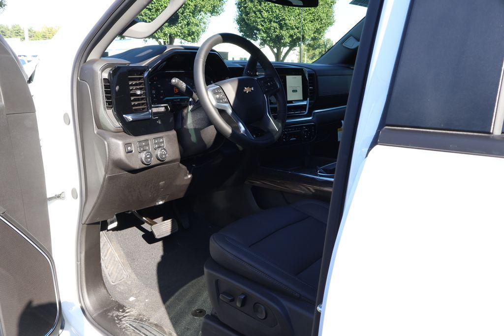 new 2026 Chevrolet Silverado 2500 car, priced at $75,620