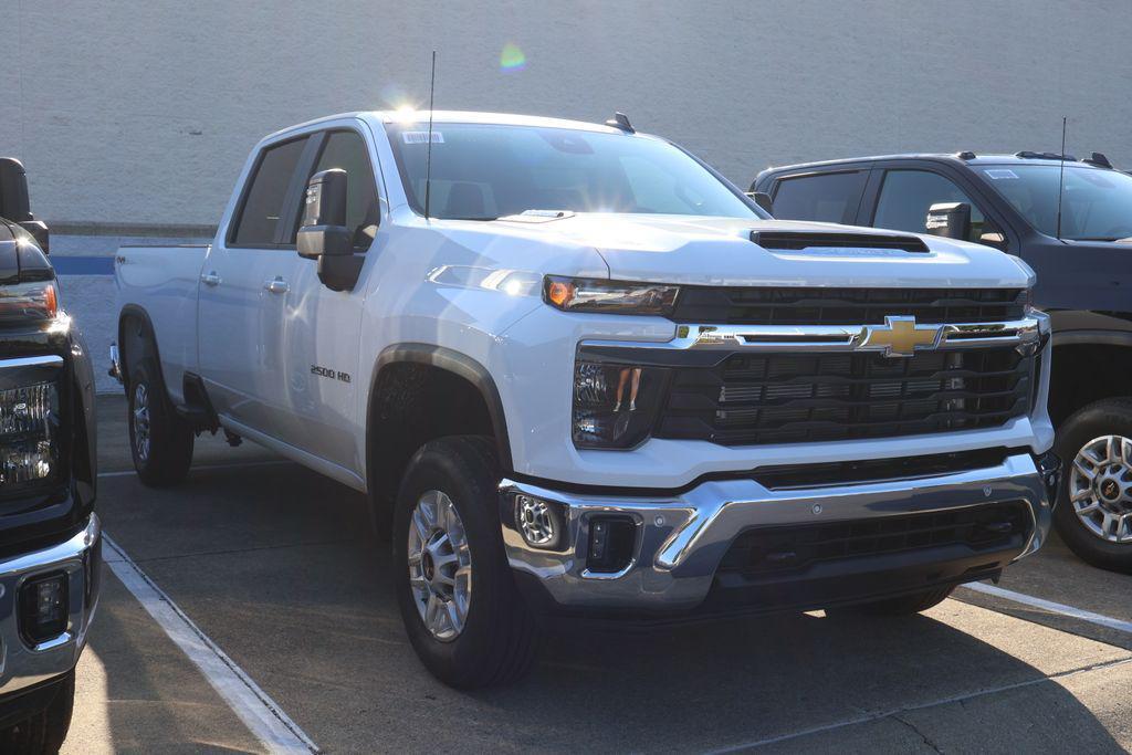 new 2026 Chevrolet Silverado 2500 car, priced at $75,620
