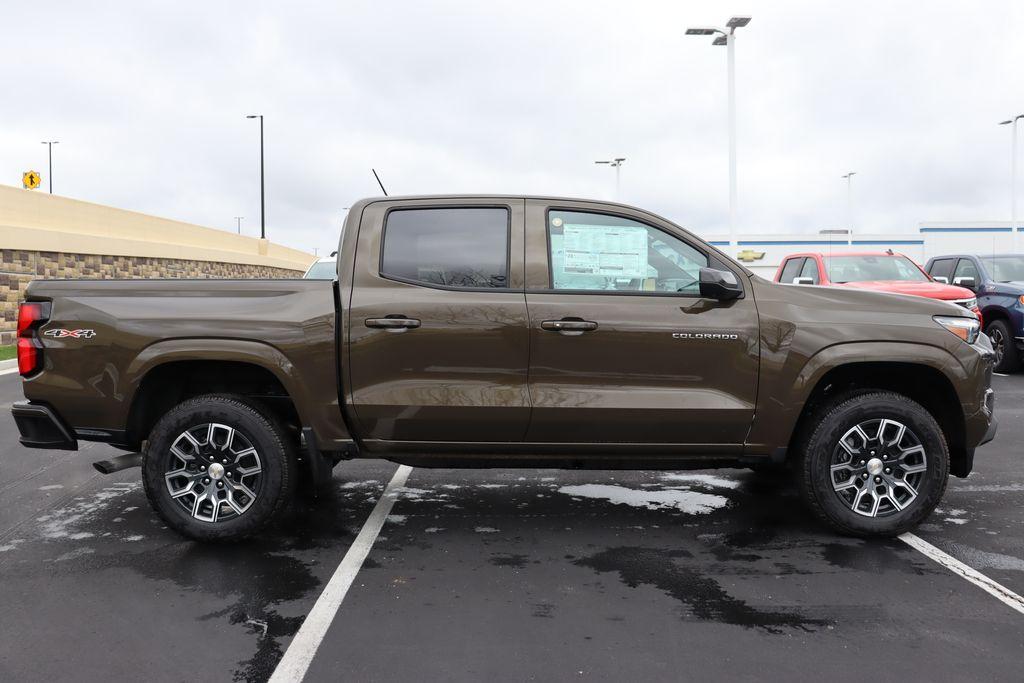 new 2024 Chevrolet Colorado car, priced at $45,670