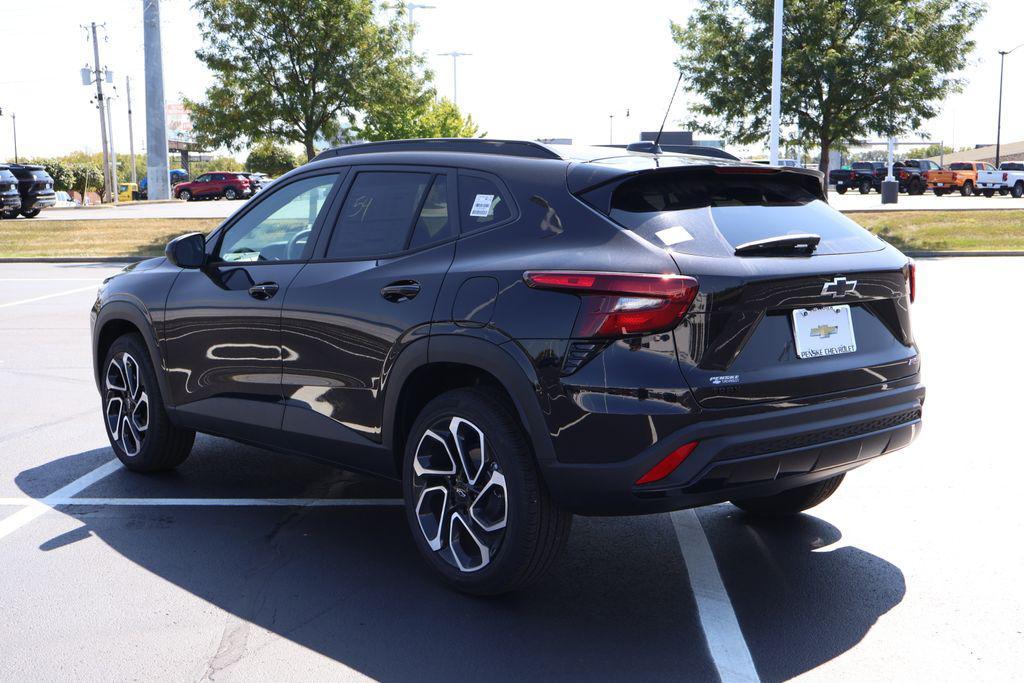 new 2026 Chevrolet Trax car, priced at $28,385