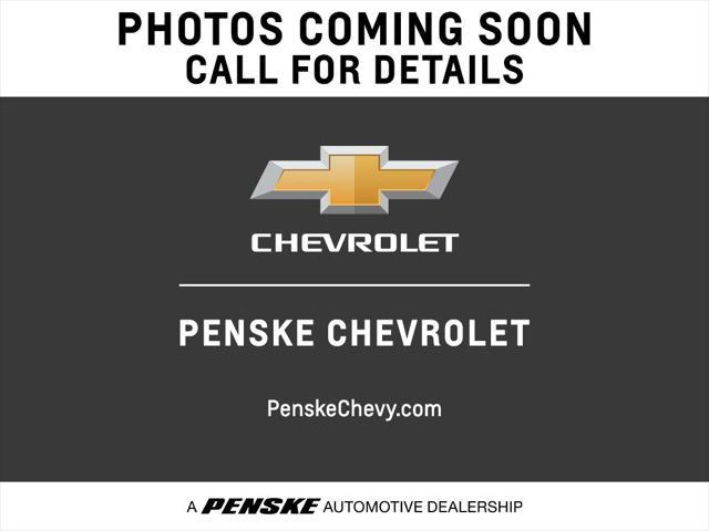 new 2025 Chevrolet Traverse car