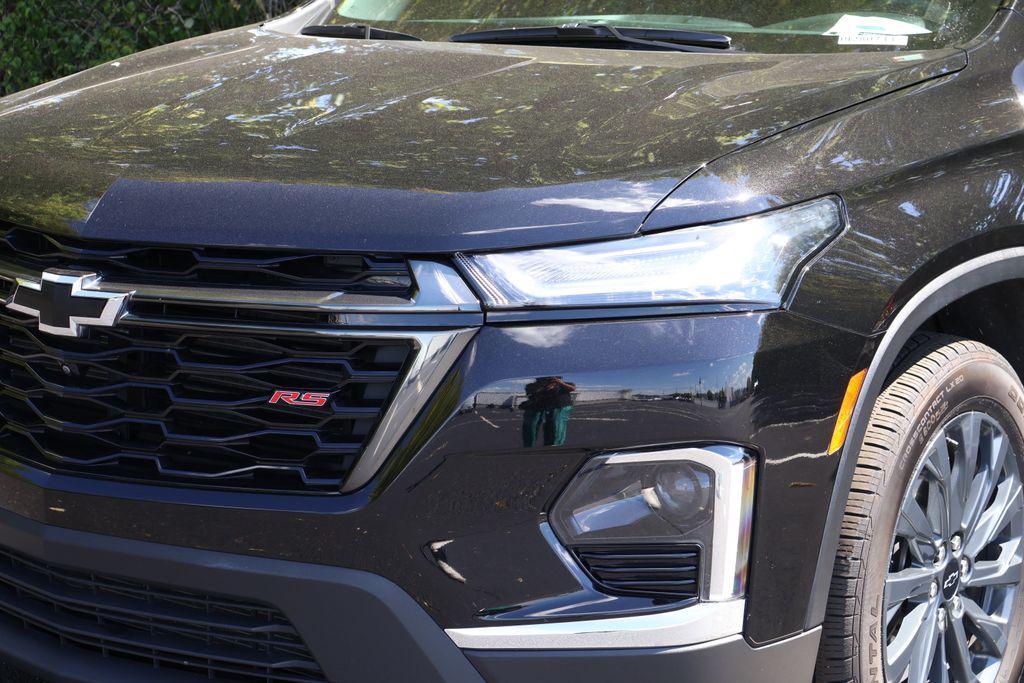 used 2023 Chevrolet Traverse car, priced at $37,402