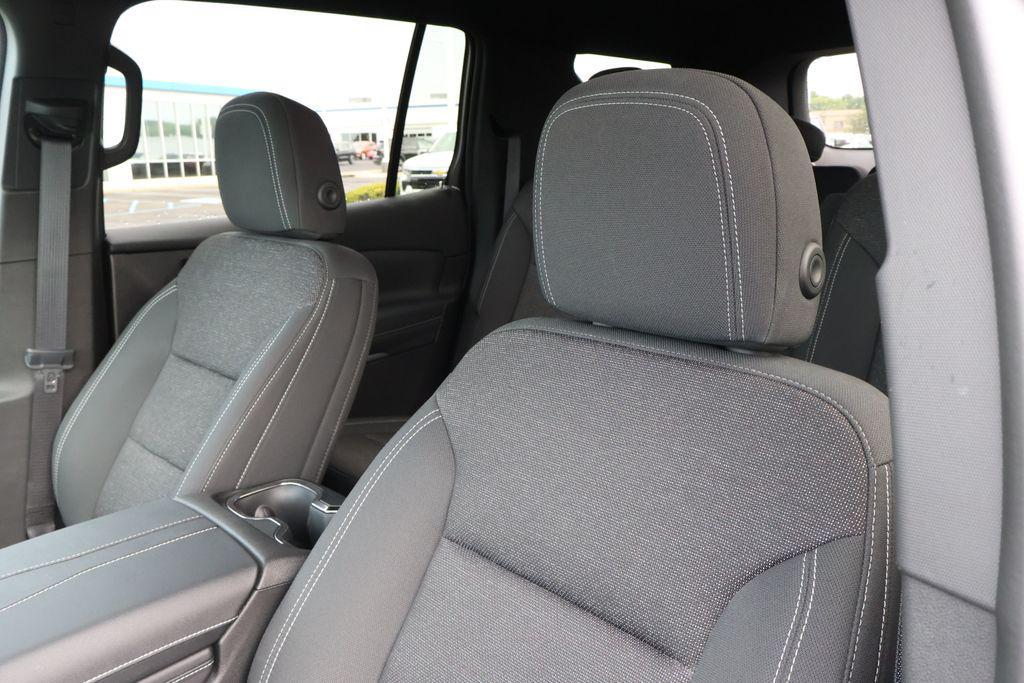 new 2025 Chevrolet Traverse car, priced at $45,279