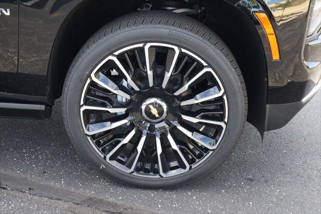 new 2025 Chevrolet Suburban car, priced at $92,004