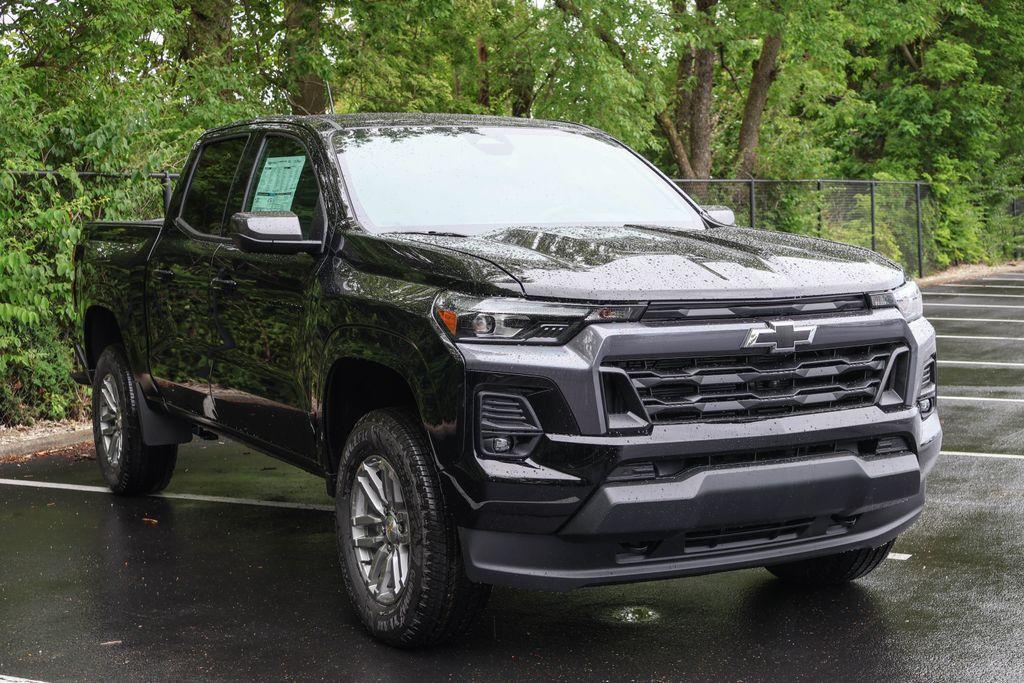 new 2024 Chevrolet Colorado car, priced at $47,055