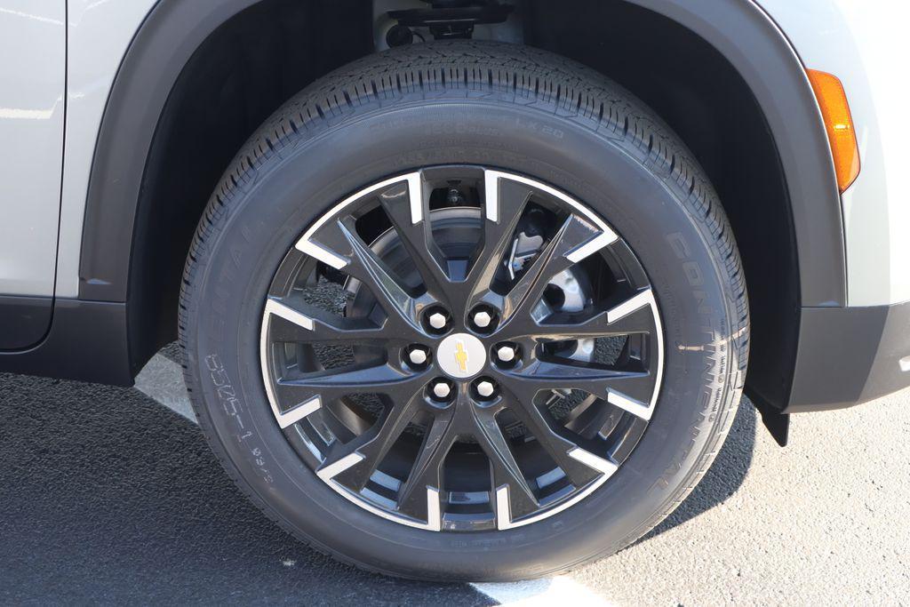 new 2026 Chevrolet Traverse car, priced at $49,719