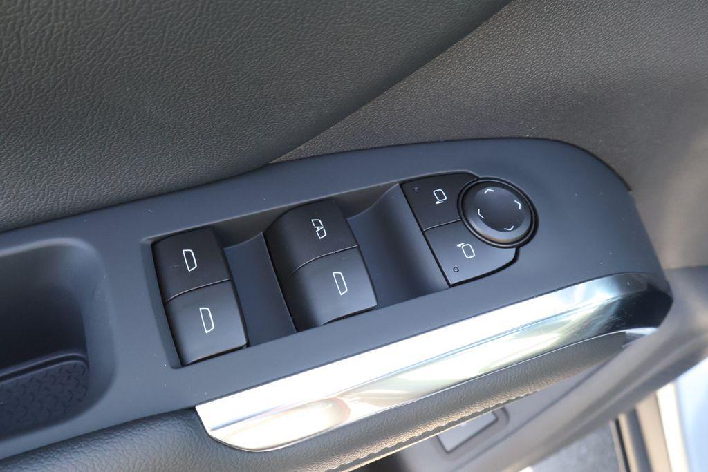 new 2026 Chevrolet Traverse car, priced at $49,719