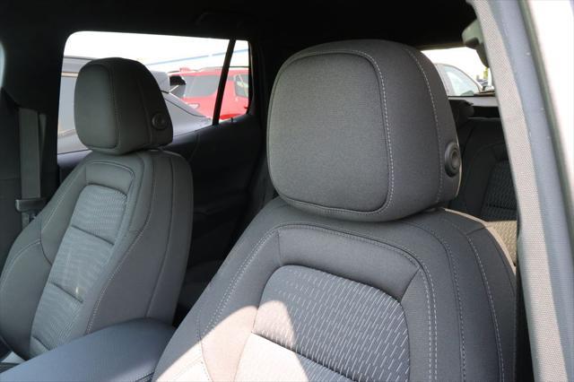 new 2026 Chevrolet Equinox car, priced at $29,995