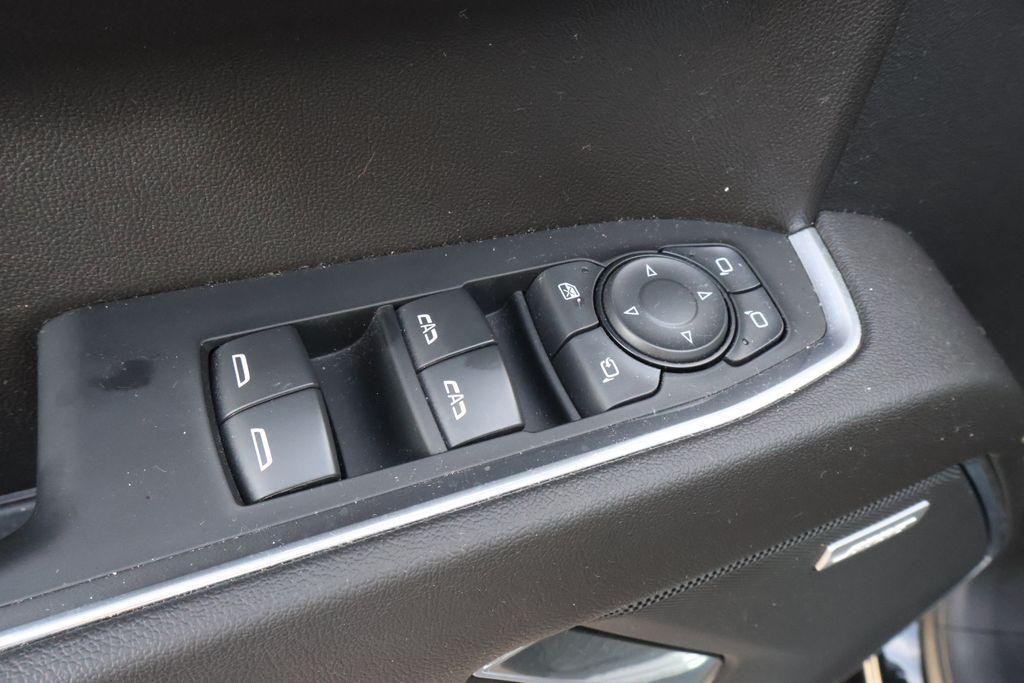 used 2022 Chevrolet Silverado 1500 car, priced at $45,661