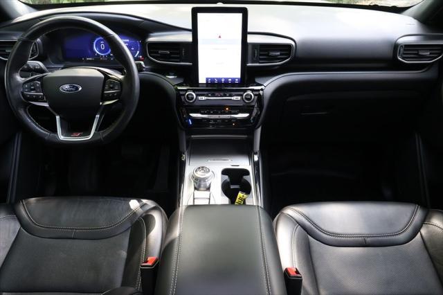 used 2022 Ford Explorer car, priced at $35,234