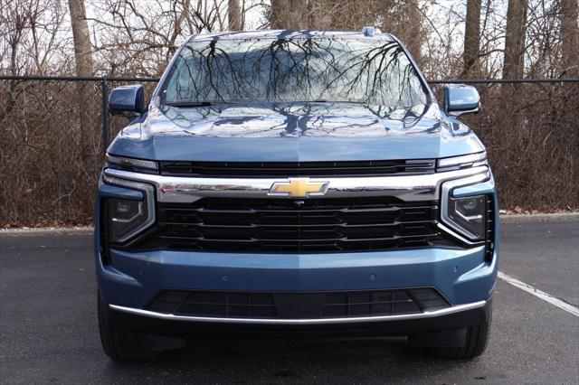 new 2025 Chevrolet Suburban car, priced at $69,414