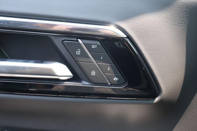 new 2025 Chevrolet Tahoe car, priced at $81,114
