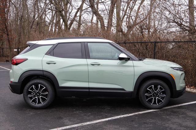 new 2025 Chevrolet TrailBlazer car, priced at $34,230