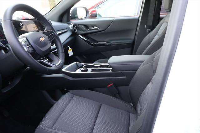 new 2026 Chevrolet Equinox car, priced at $29,995