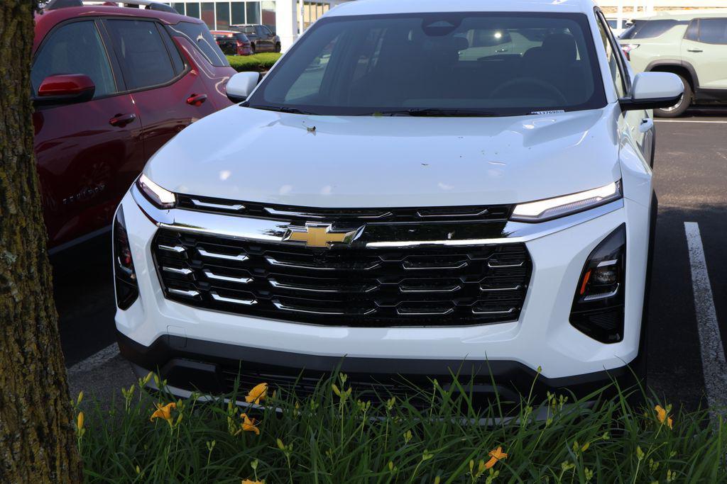 new 2026 Chevrolet Equinox car, priced at $29,995