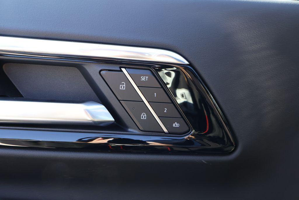 new 2025 Chevrolet Suburban car, priced at $92,050