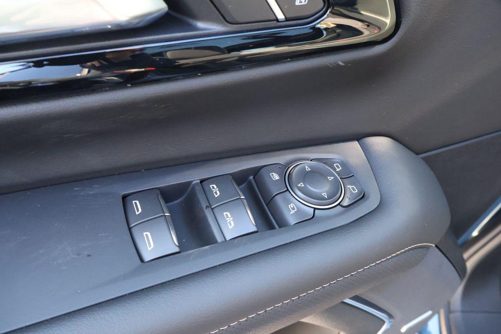 new 2025 Chevrolet Suburban car, priced at $92,050