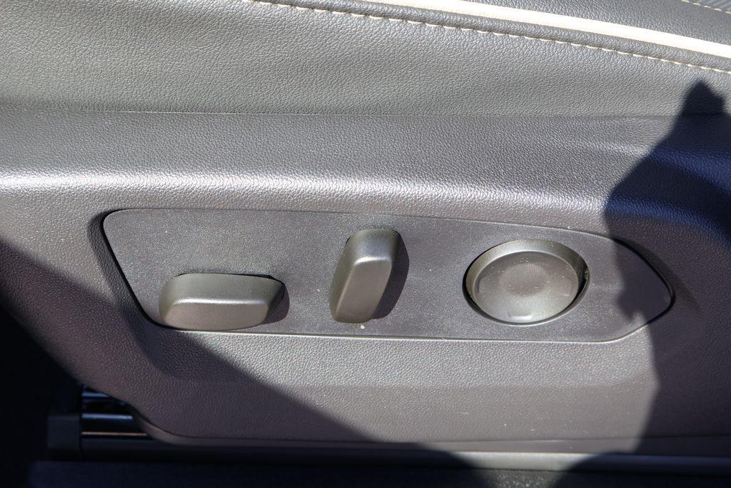 new 2025 Chevrolet Suburban car, priced at $92,050