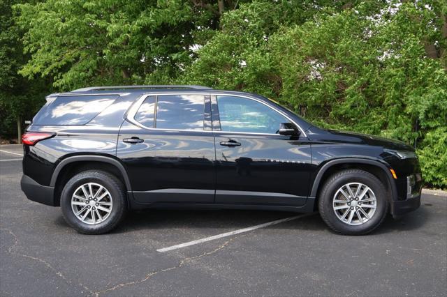 used 2023 Chevrolet Traverse car, priced at $30,952