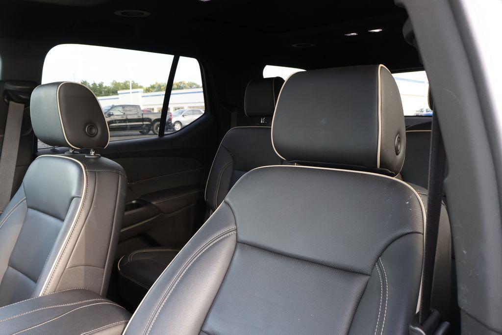 used 2023 Chevrolet Traverse car, priced at $40,832