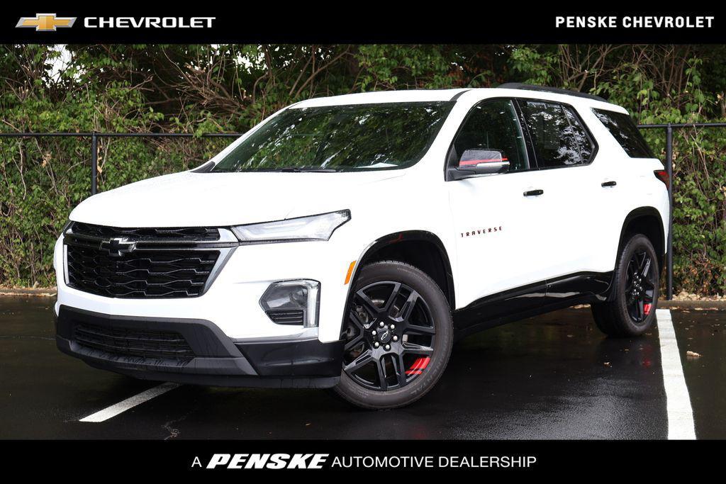 used 2023 Chevrolet Traverse car, priced at $40,832
