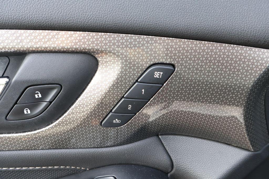 used 2023 Chevrolet Traverse car, priced at $40,832