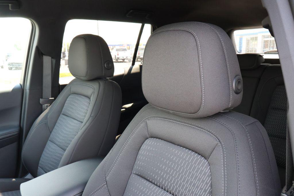 new 2026 Chevrolet Equinox car, priced at $30,490