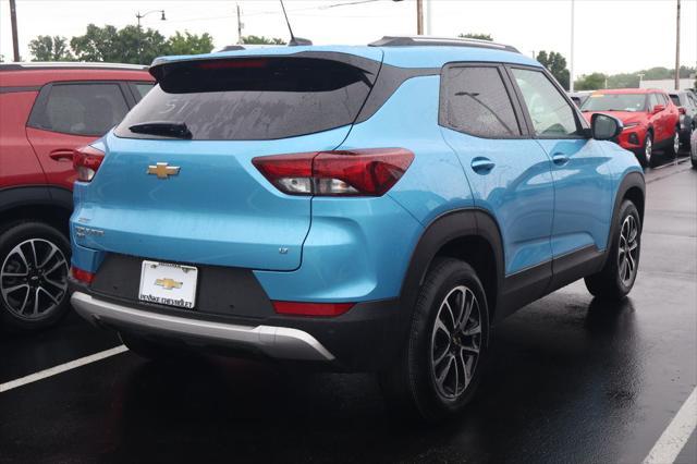 new 2025 Chevrolet TrailBlazer car, priced at $32,855