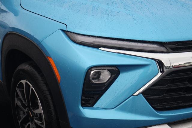 new 2025 Chevrolet TrailBlazer car, priced at $32,855
