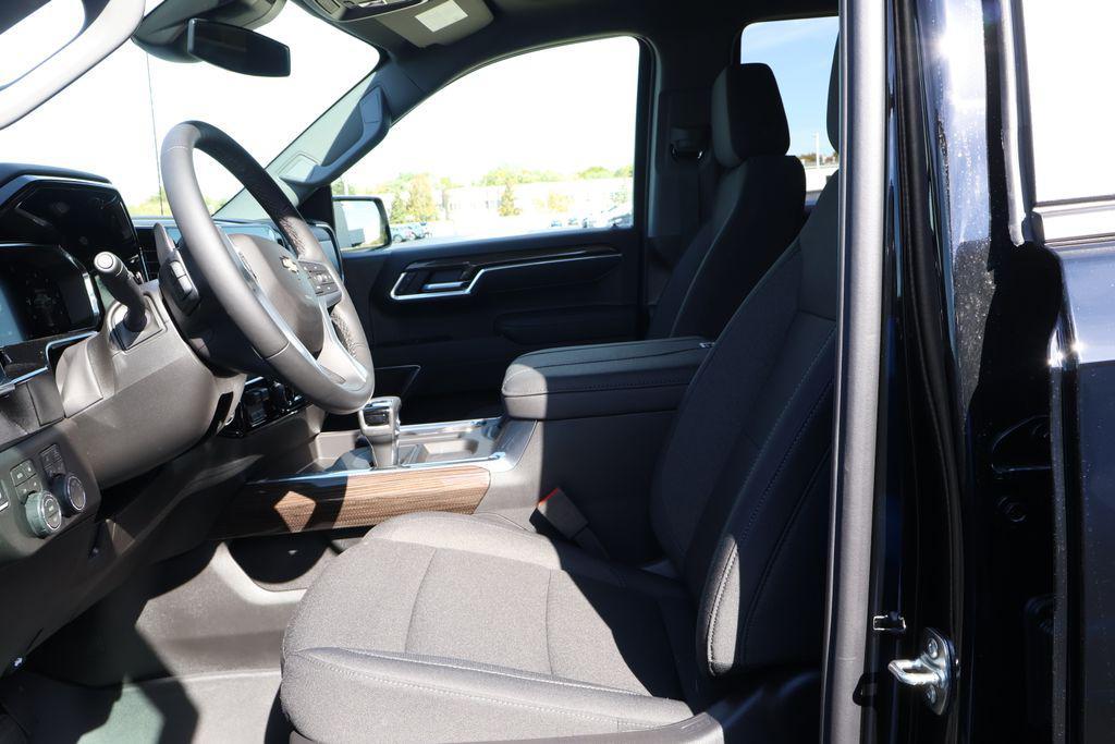 new 2026 Chevrolet Silverado 1500 car, priced at $63,400