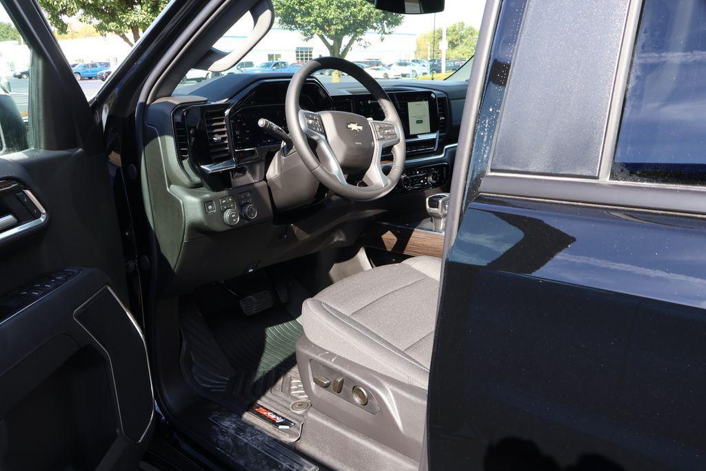 new 2026 Chevrolet Silverado 1500 car, priced at $63,400