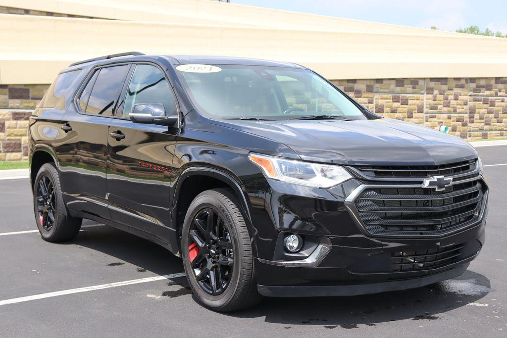 used 2021 Chevrolet Traverse car, priced at $34,443