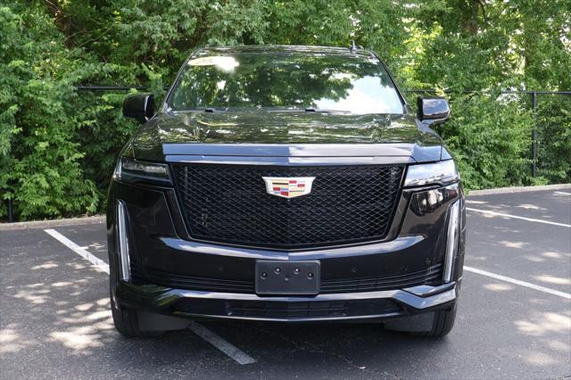 used 2024 Cadillac Escalade ESV car, priced at $84,491