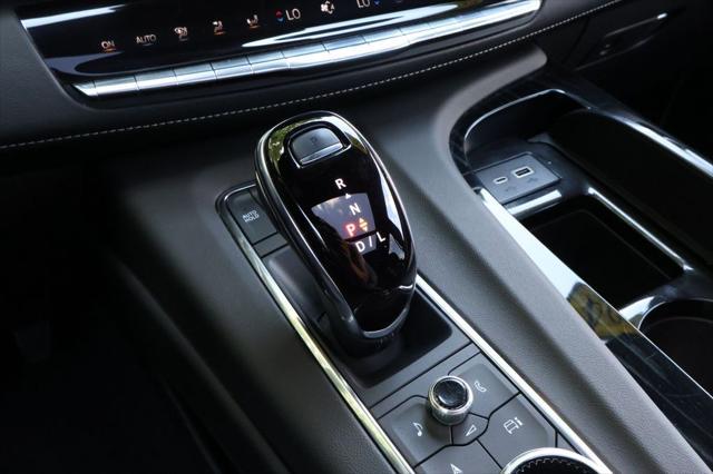 used 2024 Cadillac Escalade ESV car, priced at $84,491