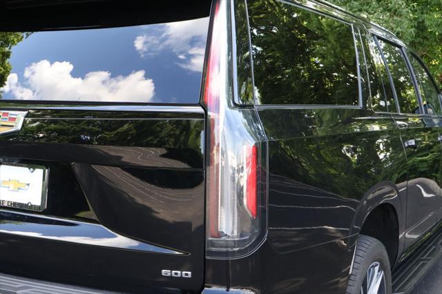 used 2024 Cadillac Escalade ESV car, priced at $84,491