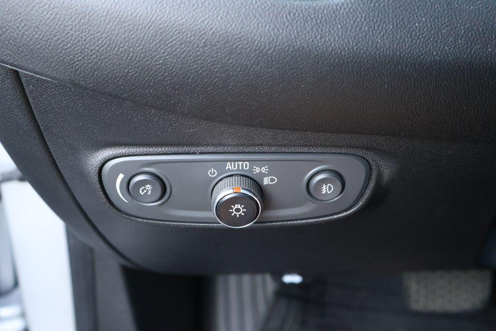 used 2020 Chevrolet Equinox car, priced at $14,672