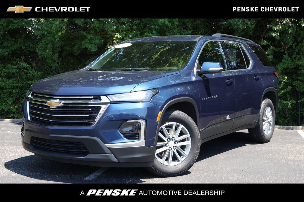 used 2023 Chevrolet Traverse car, priced at $33,154