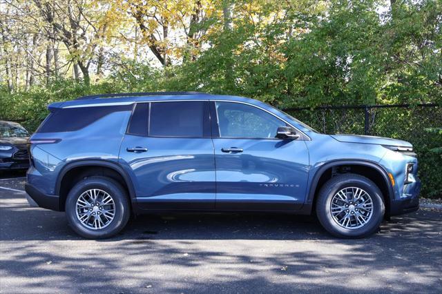 new 2024 Chevrolet Traverse car, priced at $44,800