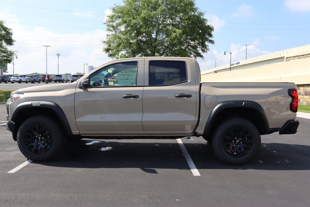 new 2024 Chevrolet Colorado car