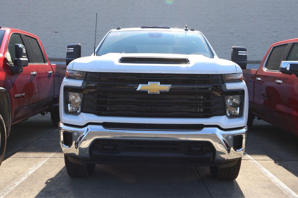 new 2025 Chevrolet Silverado 2500 car, priced at $58,145