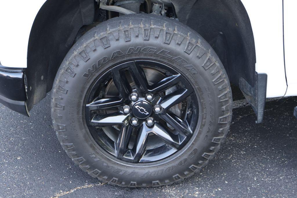 used 2021 Chevrolet Silverado 1500 car, priced at $33,275