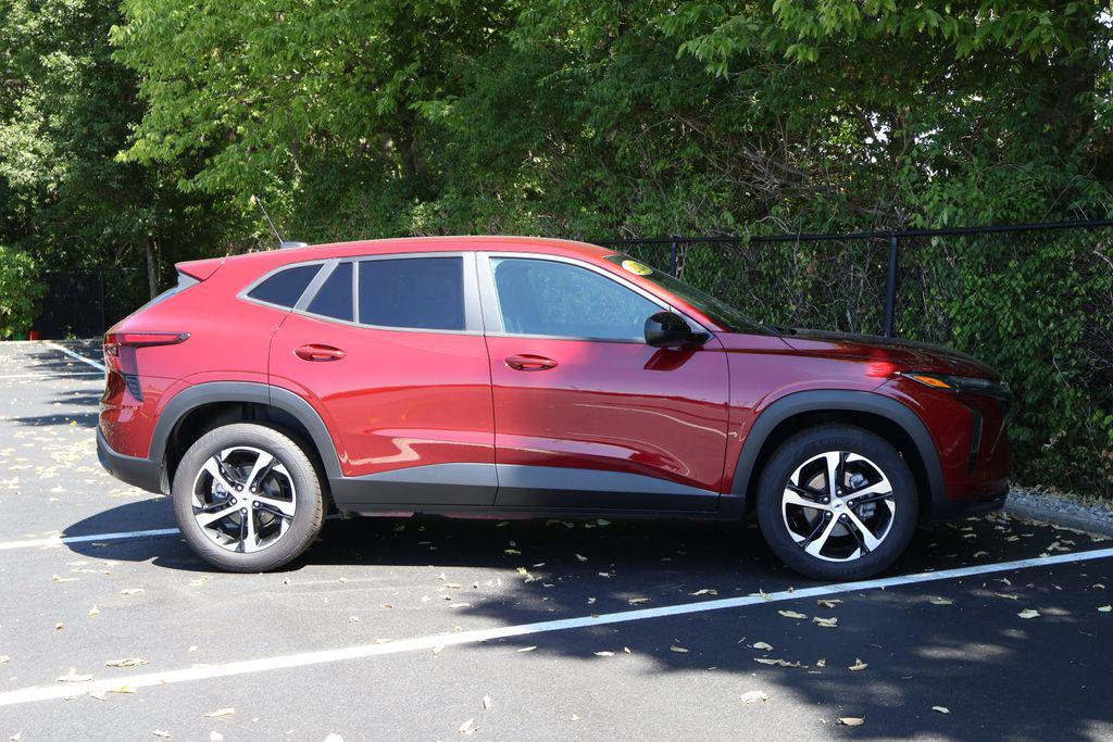 used 2024 Chevrolet Trax car, priced at $21,545