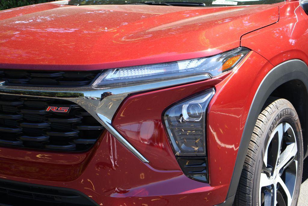 used 2024 Chevrolet Trax car, priced at $21,545