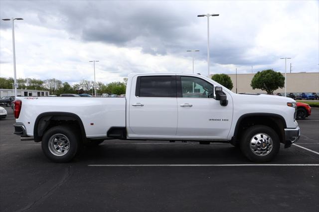 new 2025 Chevrolet Silverado 3500 car