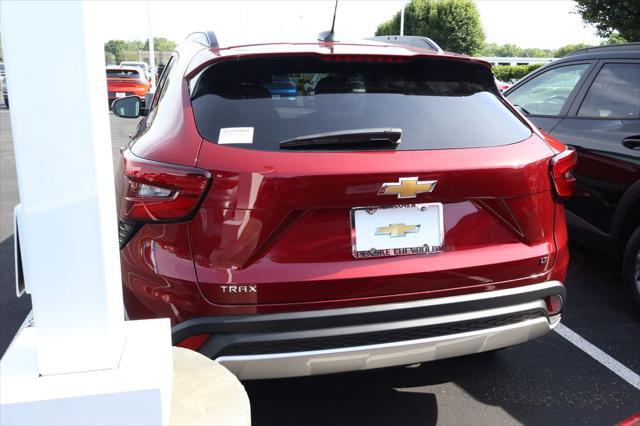 new 2025 Chevrolet Trax car, priced at $24,785