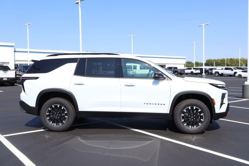 new 2026 Chevrolet Traverse car, priced at $57,249