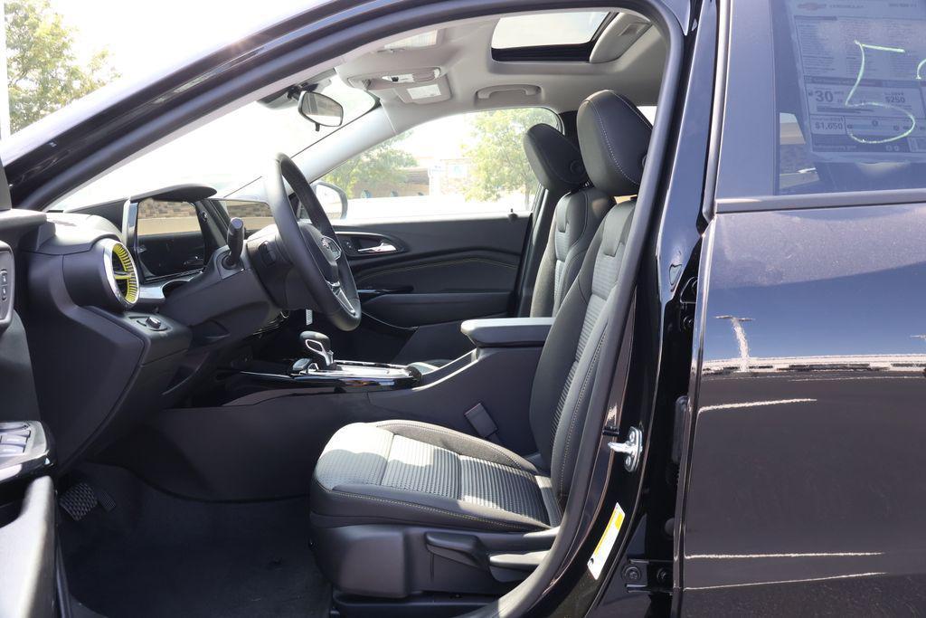 new 2026 Chevrolet Trax car, priced at $25,985